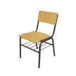 silla-madera-primaria-con-reja